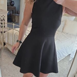 Elegant Black Sleeveless Dress
